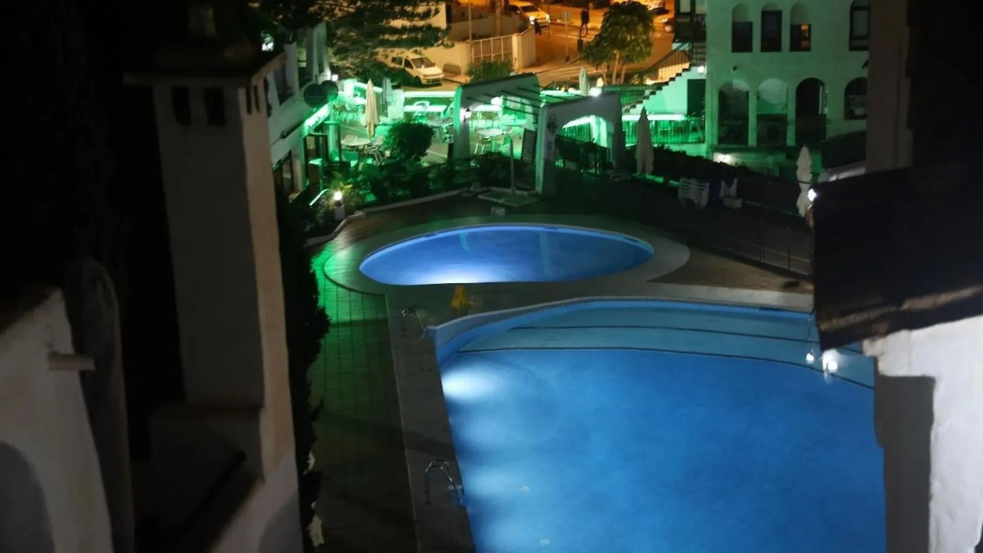Apartamento En Pueblo Evita Con Piscina Y Terraza Benalmadena 0*,  Spain