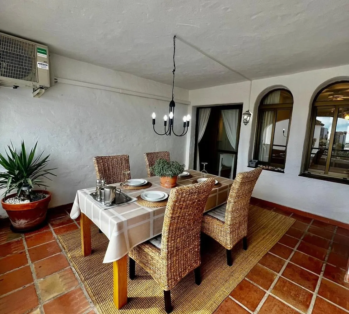 Apartment Apartamento En Pueblo Evita Con Piscina Y Terraza Benalmadena